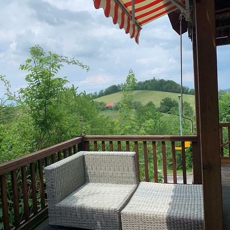 Bed & Breakfast Region Murtensee Münchenwiler Extérieur photo